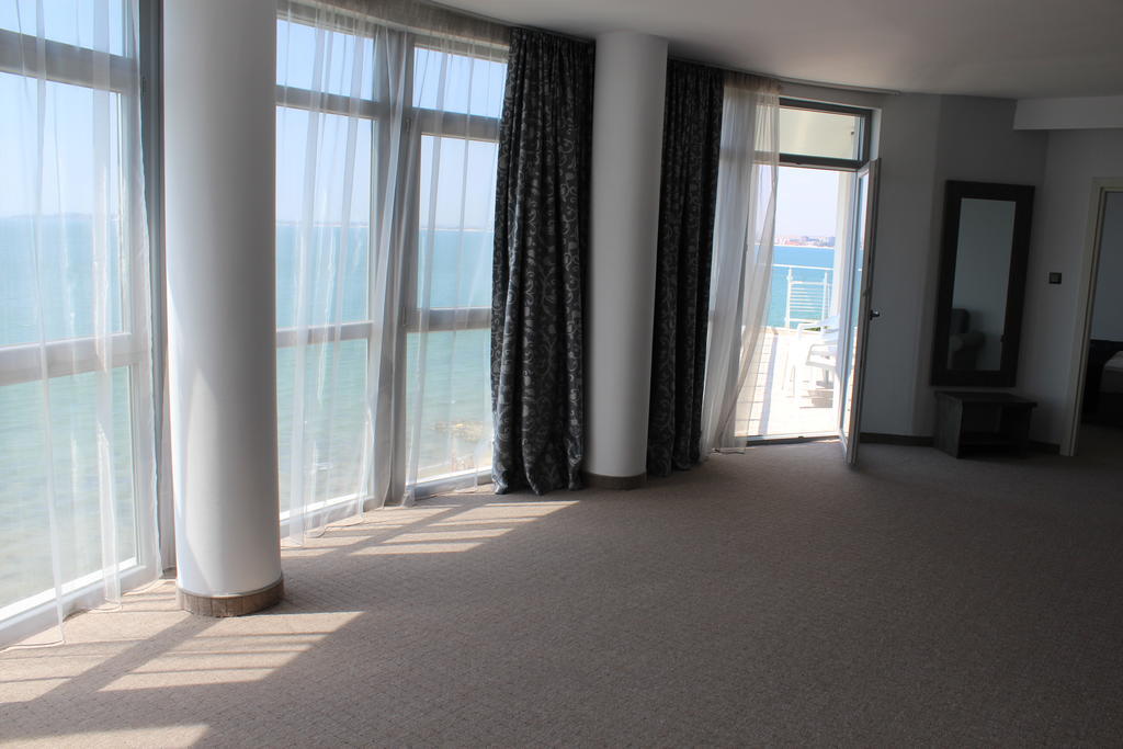 Moonlight Hotel Sveti Vlas Exterior photo